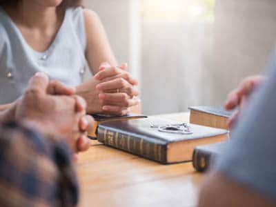 Catholic Groups for Adults: group bible study